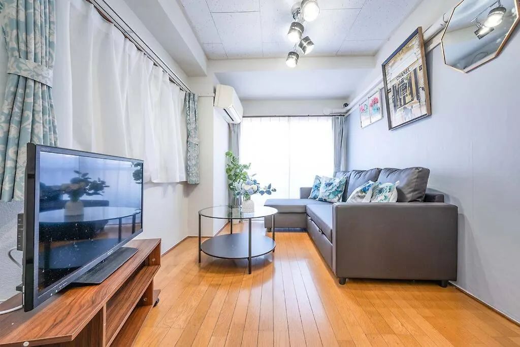 東京の中心地の新宿区で便利/2駅から徒歩6分/6名収容/無制限高速wifi Tokyo Apartment